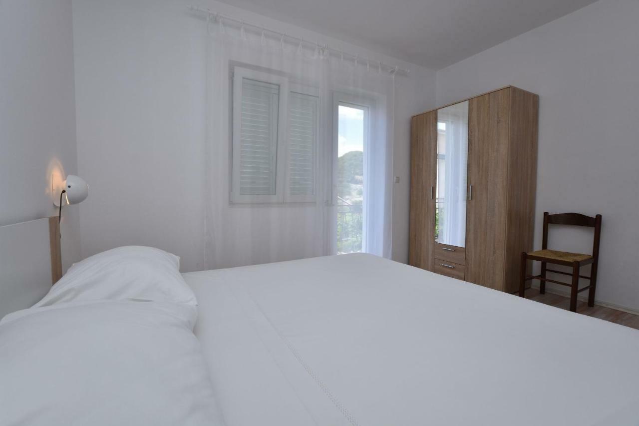 Apartments Jere Proto Primosten Ngoại thất bức ảnh