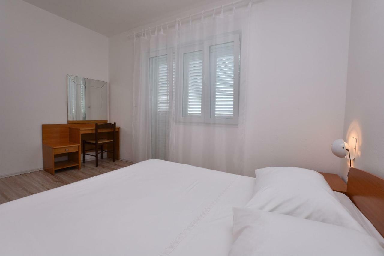 Apartments Jere Proto Primosten Ngoại thất bức ảnh
